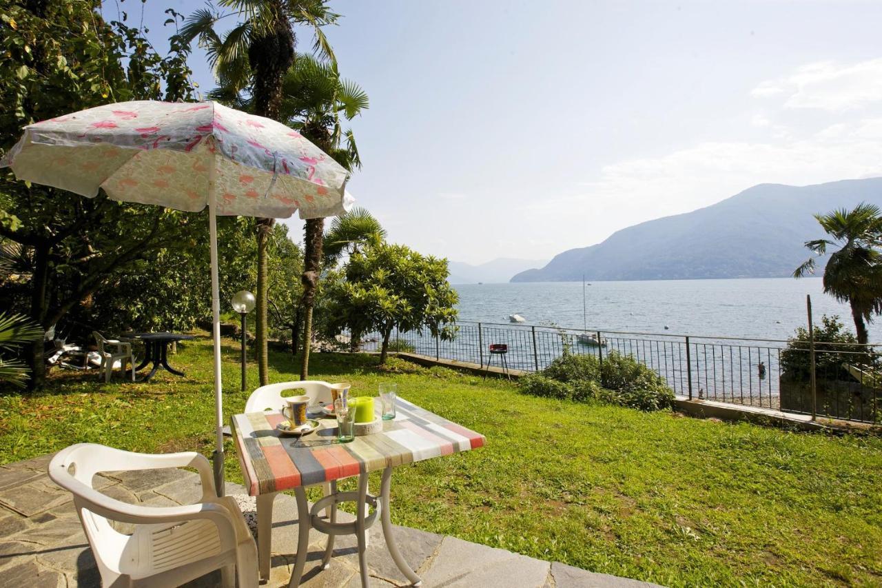 Bella Casa Alla Spiaggia Tronzano Lago Maggiore Quarto foto