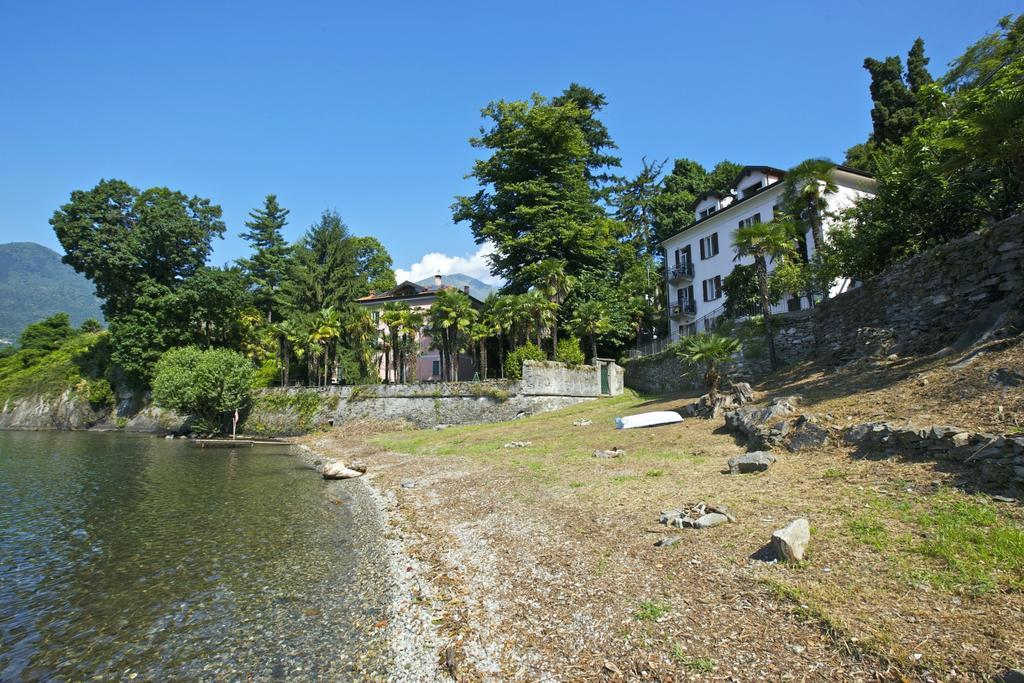 Bella Casa Alla Spiaggia Tronzano Lago Maggiore Exterior foto